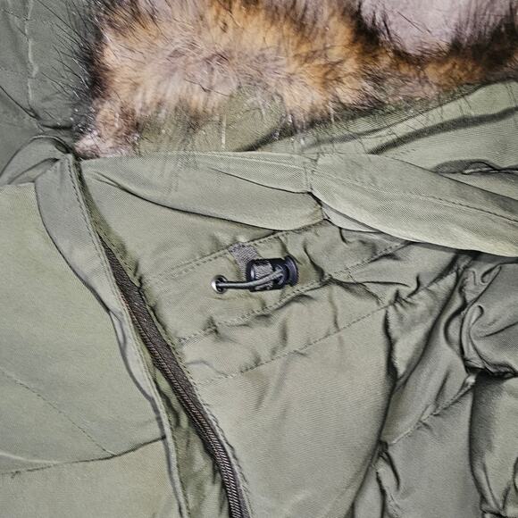 Eddie Bauer Waterfowl Down Parka Coat Removeable Fur and Hood Warm Large - Picture 8 of 9